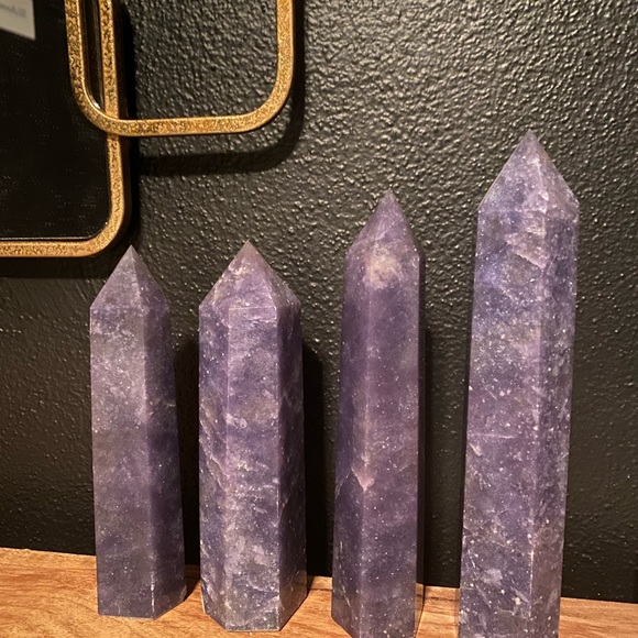 Large Lepidolite Tower - Picture 4 of 4